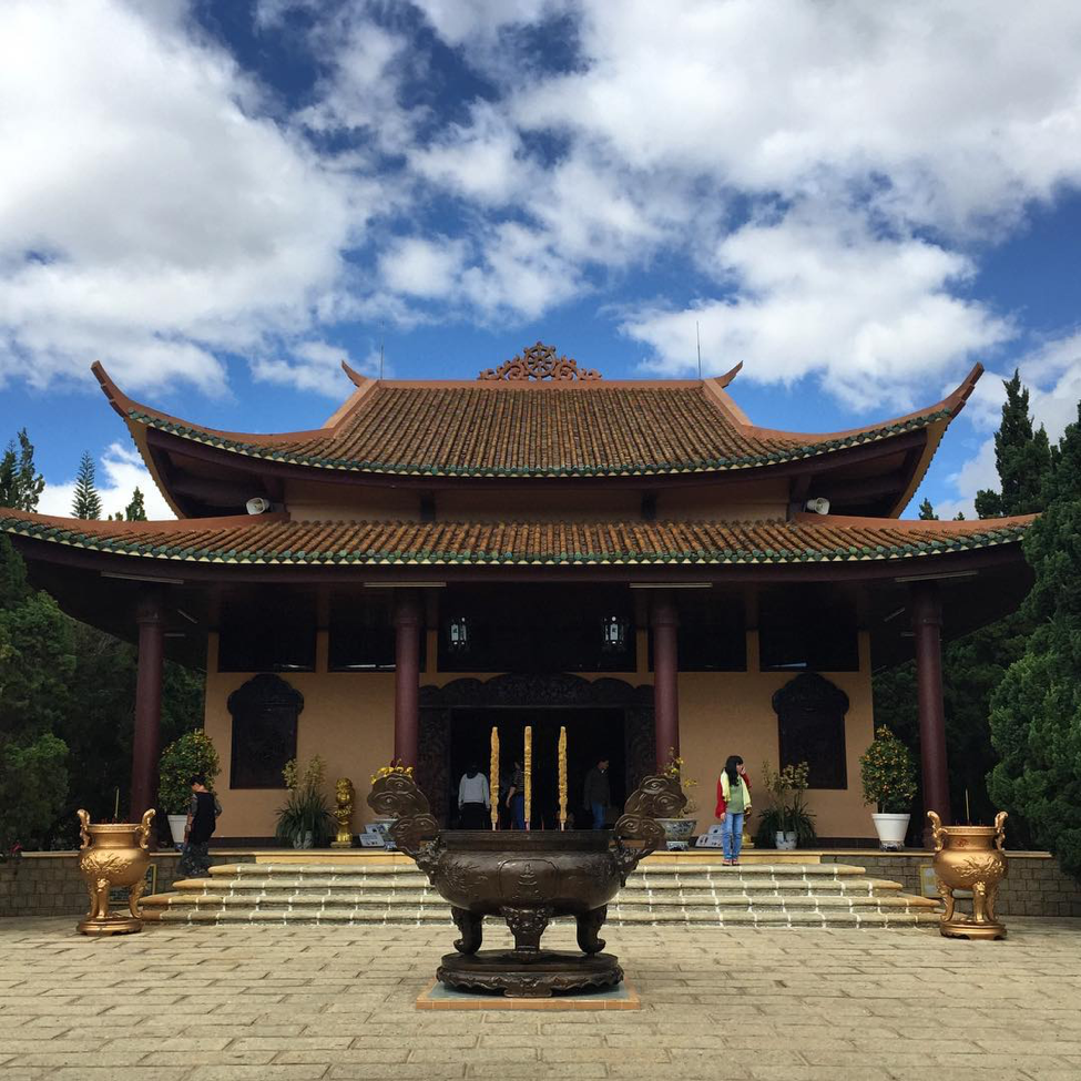 Chính điện Thiền Viện Trúc Lâm Đà Lạt 