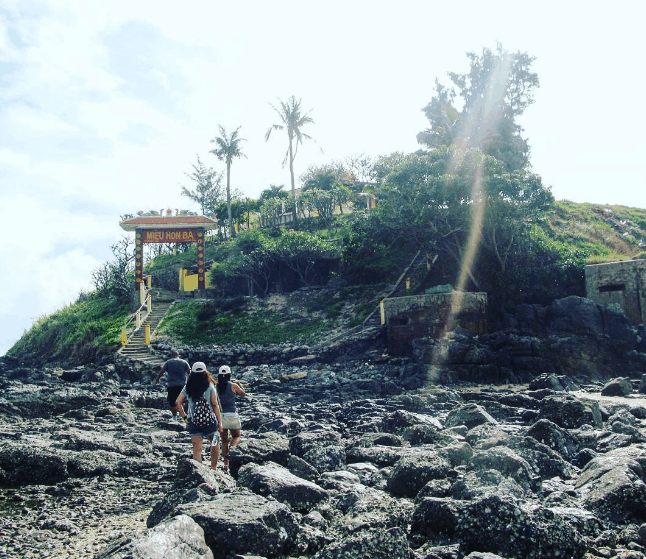 Visiting Hon Ba Temple