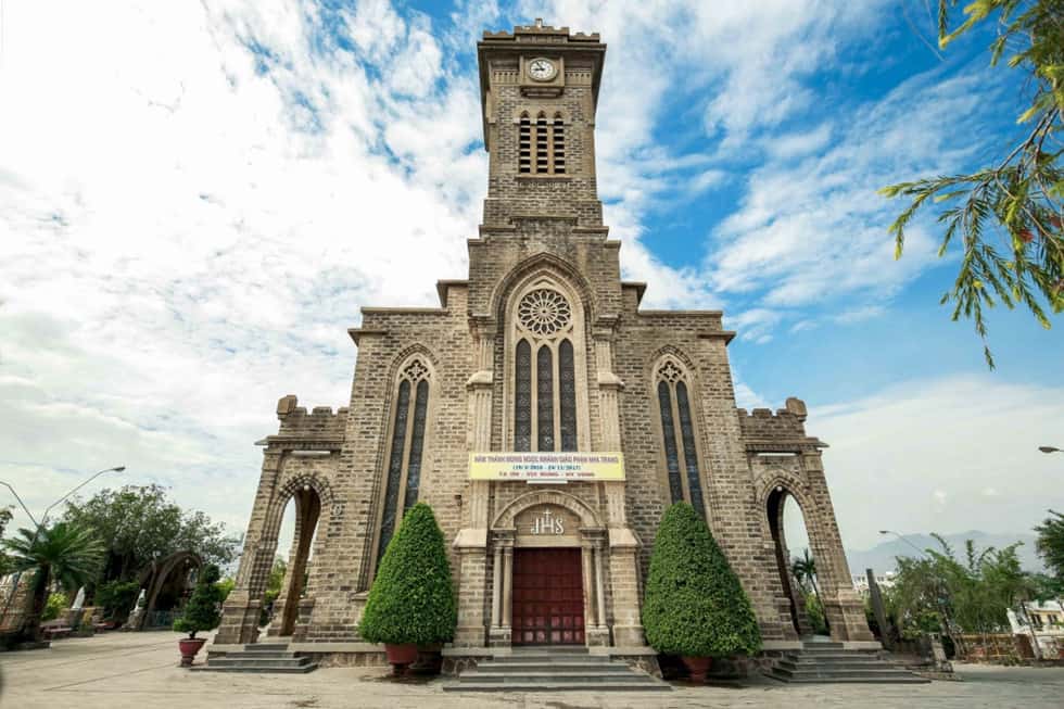 The stone church with outstanding architecture is made entirely of stone.  Photo: ST