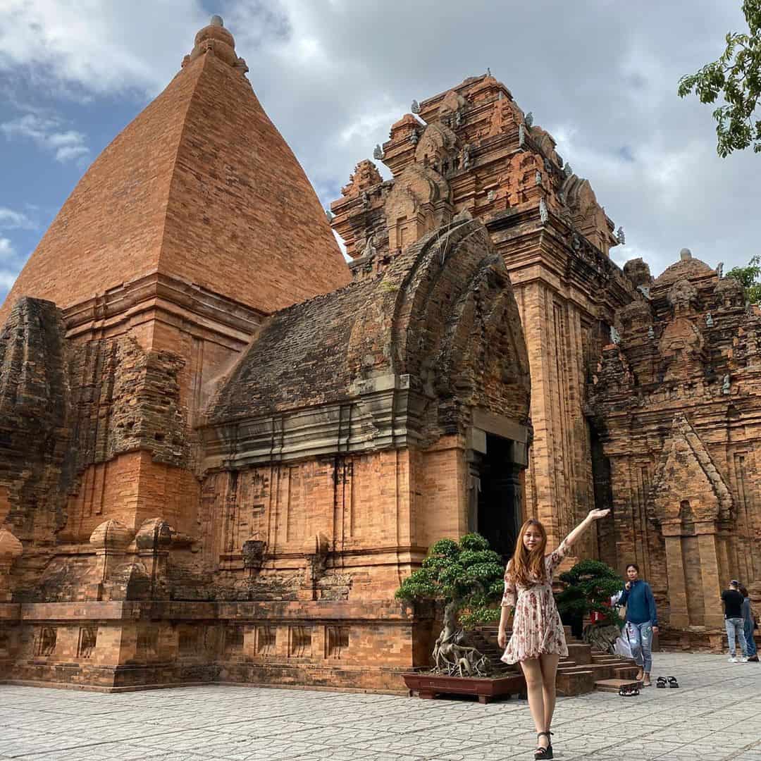 Ponagar Tower has a unique architecture.  Photo: @yebinnis2