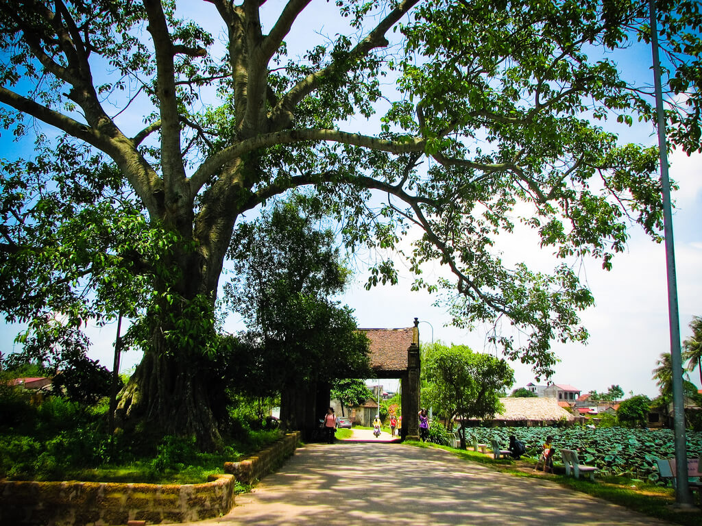 làng cổ đường lâm nơi bạn nên tham quan khi du lịch Hà Nội