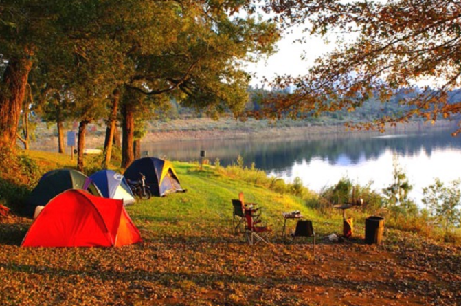 Khu cắm trại tại khu du lịch Cao Minh