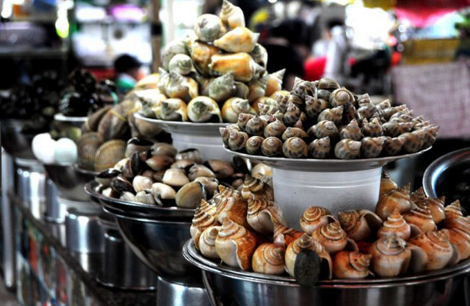Món ốc đa dạng và phong phú tại chợ Bến Thành