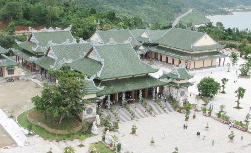 Toàn cảnh chùa Lin Ung Nan Nuk 