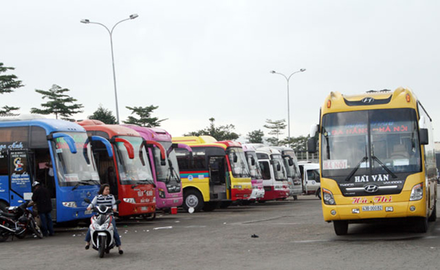 Xe khách cũng là một lựa chọn thông dụng để di chuyển tới Đà Nẵng (Ảnh: Sưu tầm)