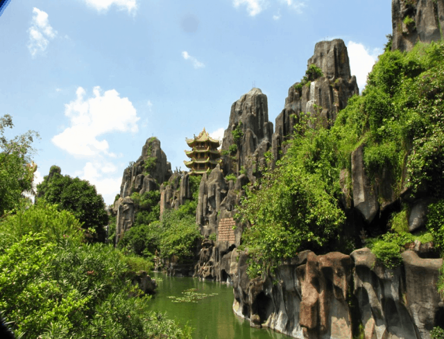 Image of Marble Mountains 