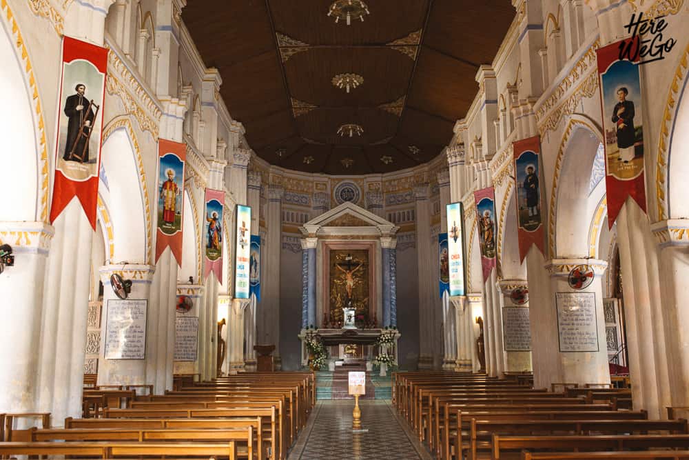 Inside the Lang Lang Church (Photo: ST)