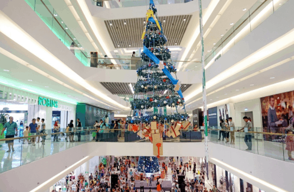 Noel atmosphere at Crescent Mall