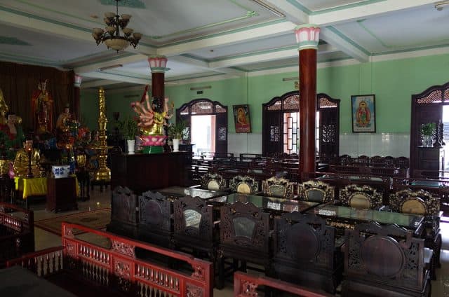 Inside the Chow Dock 3 Pagoda - Ben Go
