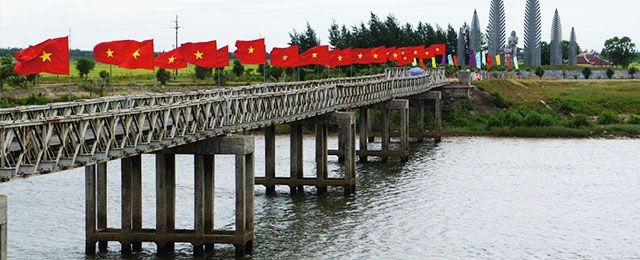 Cầu Hiền Lương - sông Bến Hải 