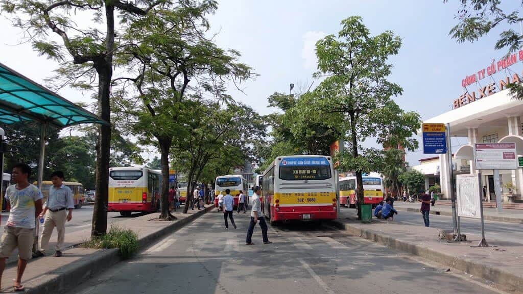 Các tuyến xe buýt tại bến xe Giáp Bát