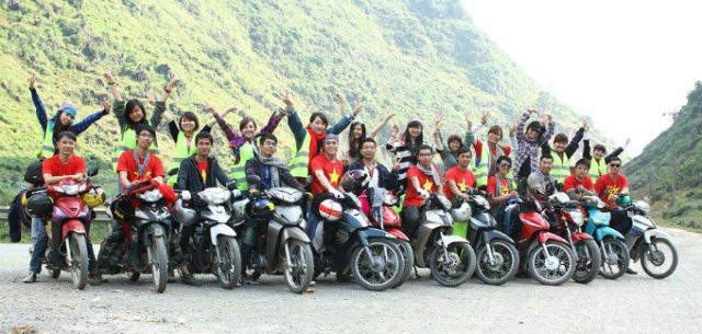 Thuê xe máy Nha Trang theo nhóm nhiều người