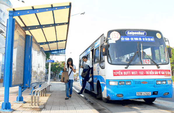 Hình ảnh tuyến xe buýt 152 tới sân bay Tân Sơn Nhất