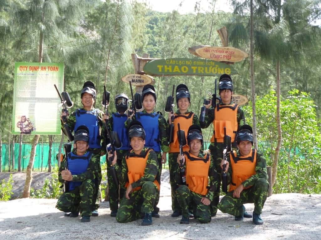 Team Building với bắn súng sơn cực thú vị