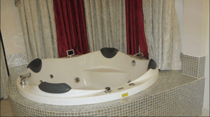 Bồn tắm hiện đại và thoải mái nhất dành cho du khách đến nghỉ dưỡng