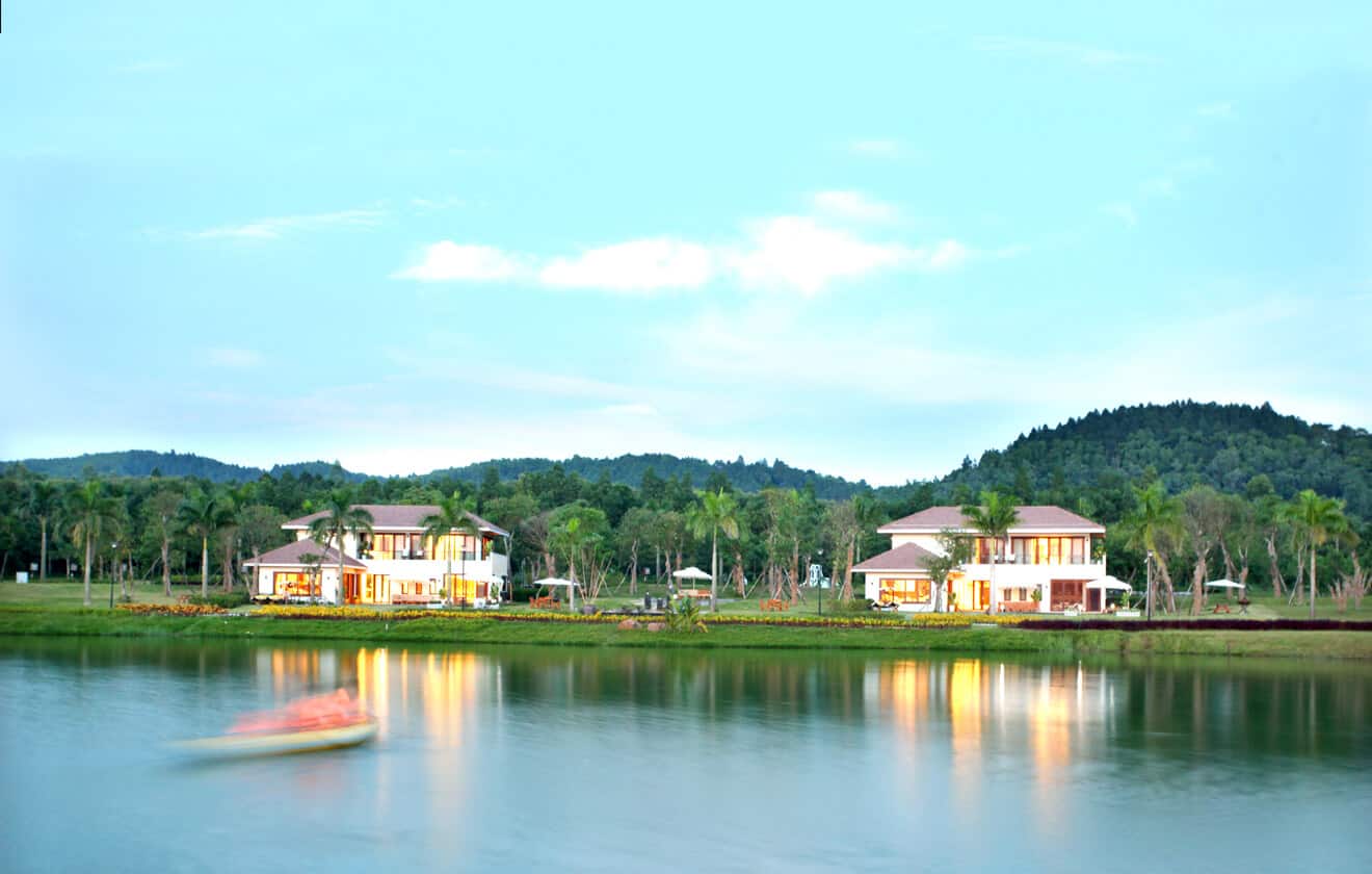Hồ Đại Lải - địa điểm du lịch Vĩnh Phúc được nhiều người yêu thích