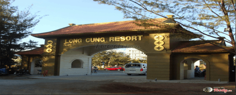 Cổng chào Long Cung resort