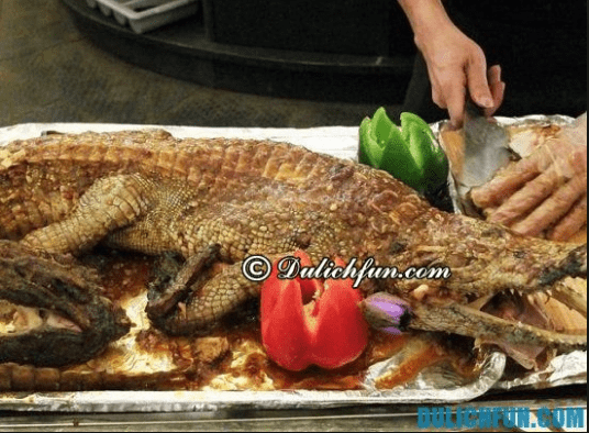 Cá sấu nướng - đặc sản khu du lịch