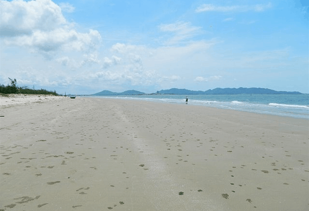 Vung Tau beach vashoma vanhu vanoziva