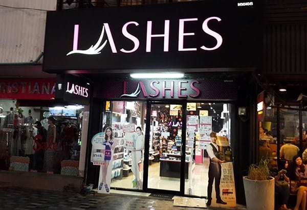 Cửa hàng Lashes (Ảnh ST)