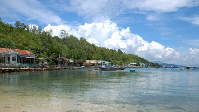 Ngôi làng chài nhỏ trên đảo (Ảnh ST)