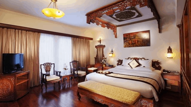 Phòng ngủ với phong cách trang trí đậm nét văn hóa Việt