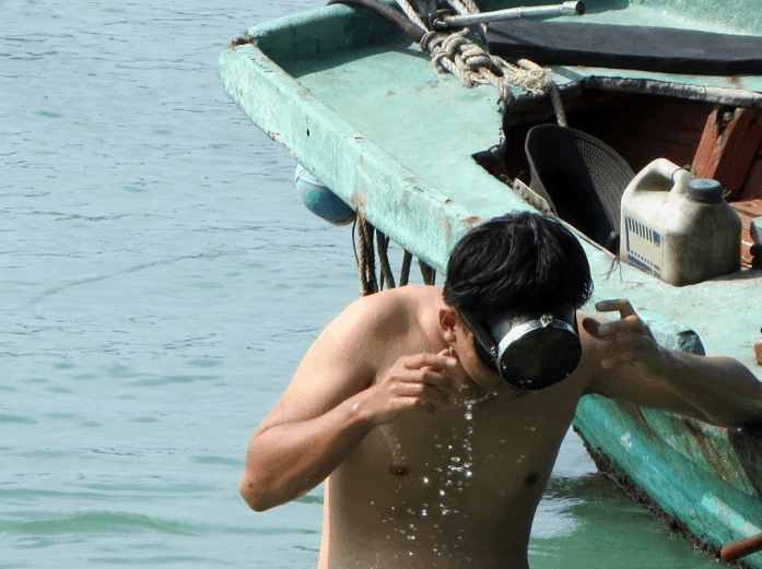 Scuba diving to watch the coral