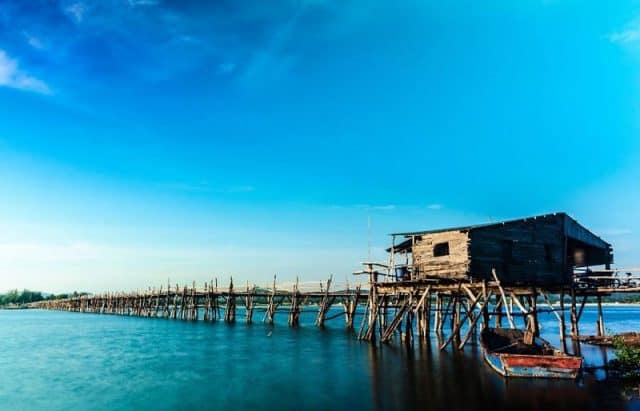 The sprawling wooden bridge (ST PHOTO)