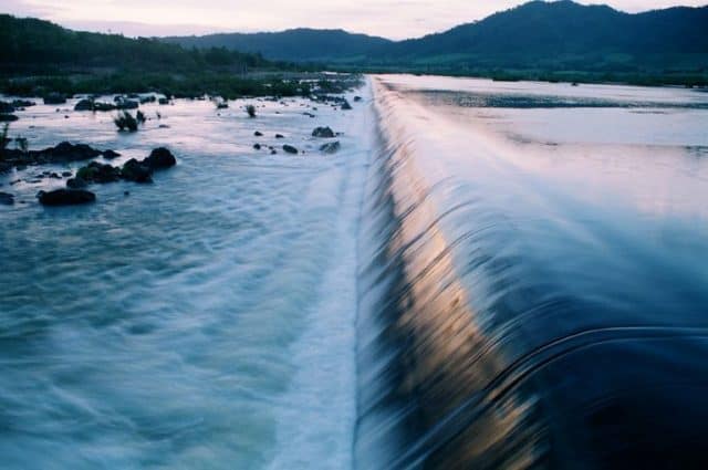 The dam has more than 2,500 large and small items and is currently the largest irrigation project in Phu Yen.  (PHOTO ST)