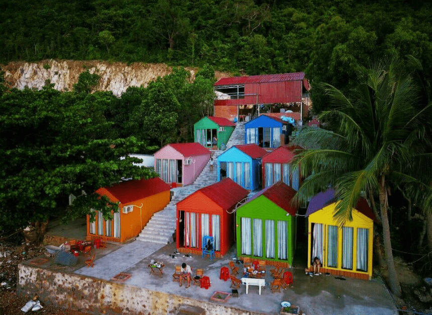 Homestay Thảo Thường Camp có màu sắc rực rỡ