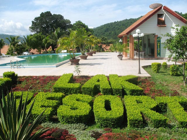 Lak Resort là một trong những resort Buôn Ma Thuột nổi tiếng của Đắk Lắk (Ảnh ST)