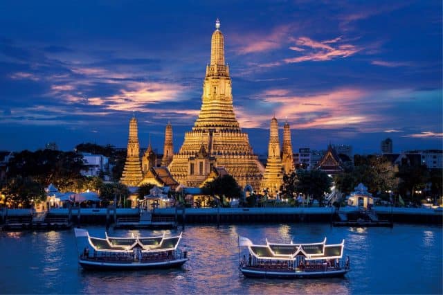 Trải nghiệm thú vị trên sông Chao Phraya "huyền thoại" ở Thái Lan