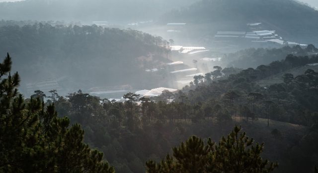 Beautiful view from the top of Thien Phuc Duc hill.  (Photo: ST)