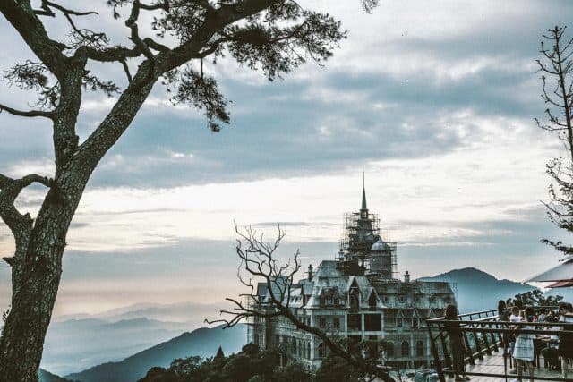 Chiêm ngưỡng "Lâu đài Tam Đảo" nguy nga trị giá nghìn tỷ - Vntrip.vn
