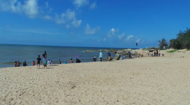 The fine sand beach of Phuoc Hai