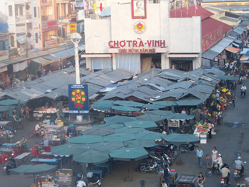 Chợ Trà Vinh hẳn là vị trí du lich Trà Vinh sầm uất sống động nhất