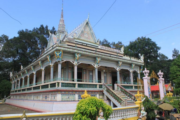 Du lịch Ẩm thực Đặc sản miền T&acirc;y Cần Thơ - S&oacute;c Trăng - Hậu Giang | li&ecirc;n hệ Quảng c&aacute;o 0915326788