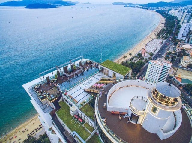 Những khách sạn Nha Trang gần biển có view đẹp nhất