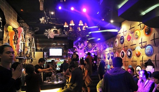 Các quán bar nổi tiếng ở Hà Nội