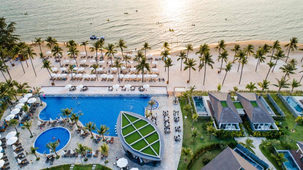 Resort Phú Quốc gần biển