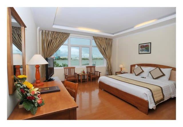 Khách sạn Bamboo Green nằm ở trung tâm Đà Nẵng, tiện nghi và giá cả tốt