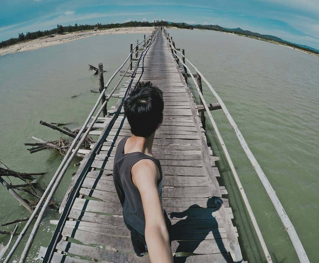 Cầu gỗ Ông Cọp - cây cầu gỗ dài nhất Việt Nam. Hình: @nguyenduc2507