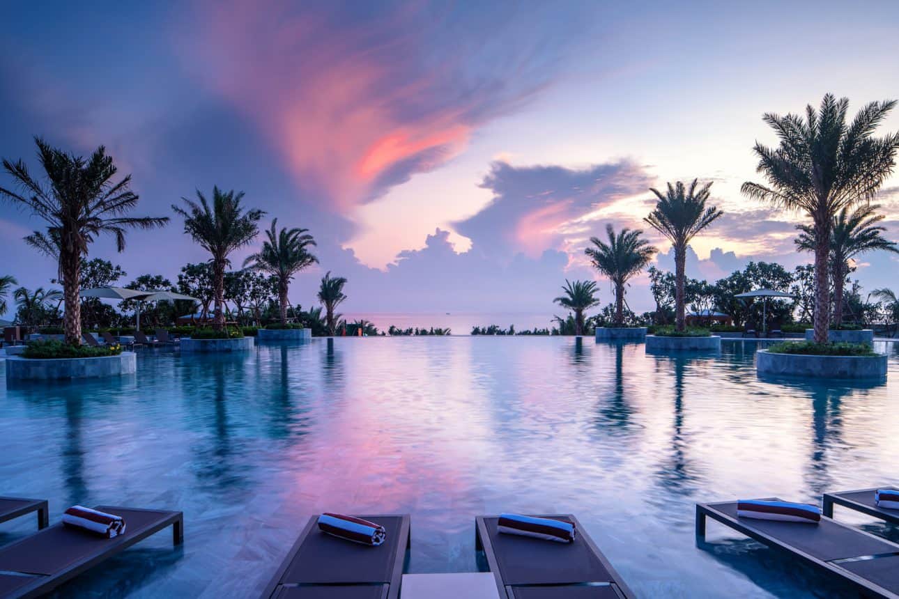 Review Mövenpick Resort Waverly Phú Quốc – Tận hưởng “thiên đường” bên bãi biển tuyệt đẹp