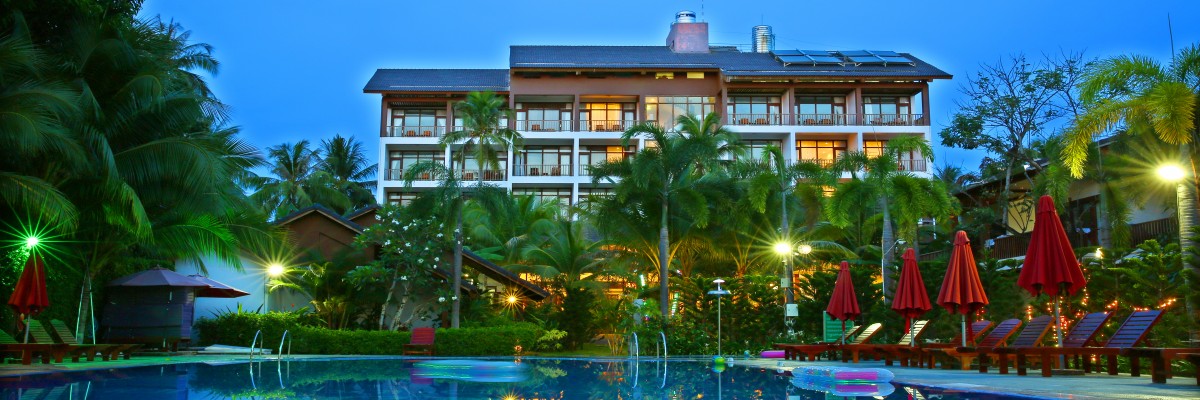 Vẻ đẹp thơ mộng của Tropicana Resort Phú Quốc khi nhìn từ chính diện