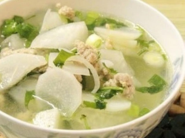 Radhishi soup yakabikwa nenyama yakachena, inotapira