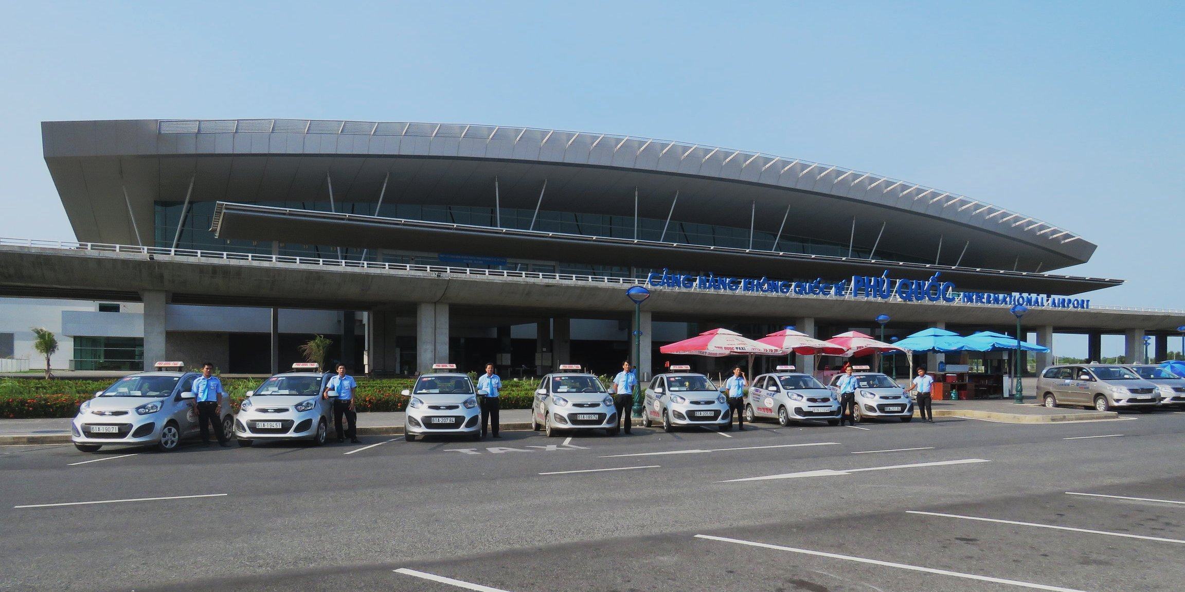 Taxi tại sân bay Phú Quốc. Hình: Sưu tầm